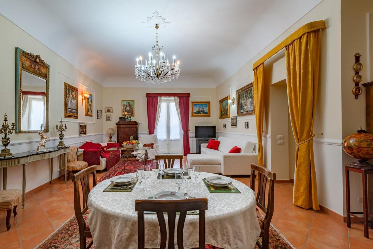 La Casa Di Dante Appartement Palermo Buitenkant foto