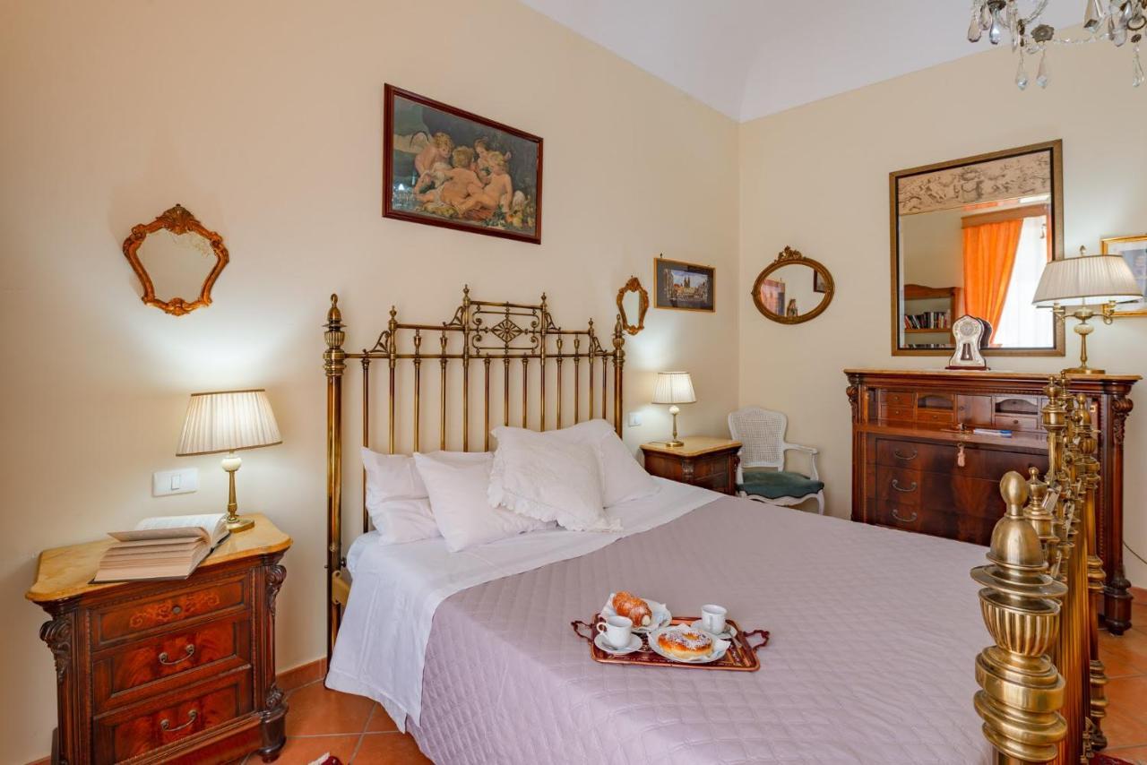 La Casa Di Dante Appartement Palermo Buitenkant foto
