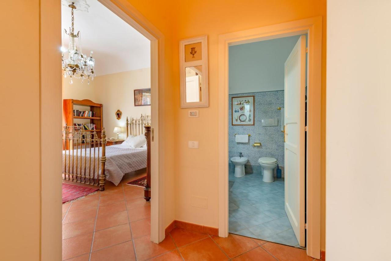 La Casa Di Dante Appartement Palermo Buitenkant foto