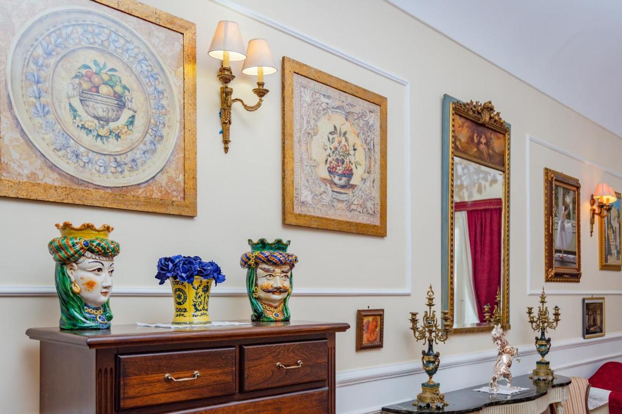 La Casa Di Dante Appartement Palermo Buitenkant foto